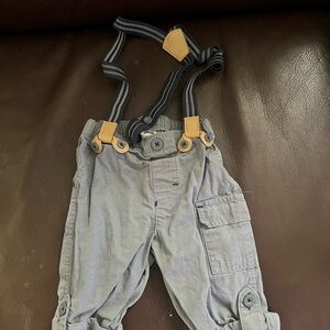 Baby pants with suspenders